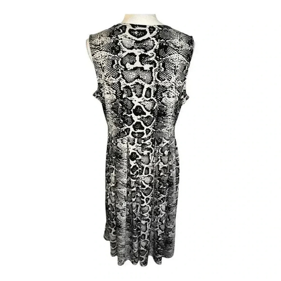 Alfani Women’s Medium Stretchy Snakeskin Patterned Faux Belted Dress - Picture 3 of 4